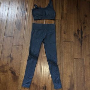 Lauras Boutique Workout Set